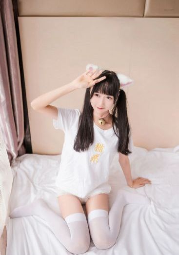 日本丰满大乳欲妇三级_BD国语免费观看视频