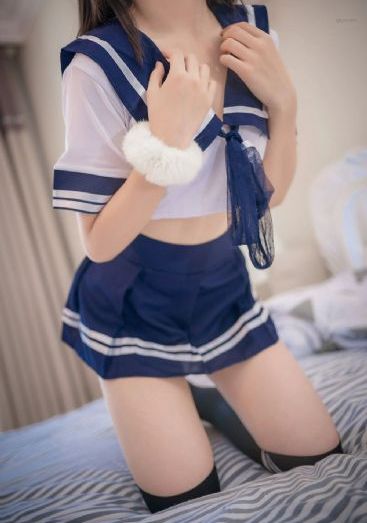 色狠狠色狠狠综合天天_高清国产国语三级