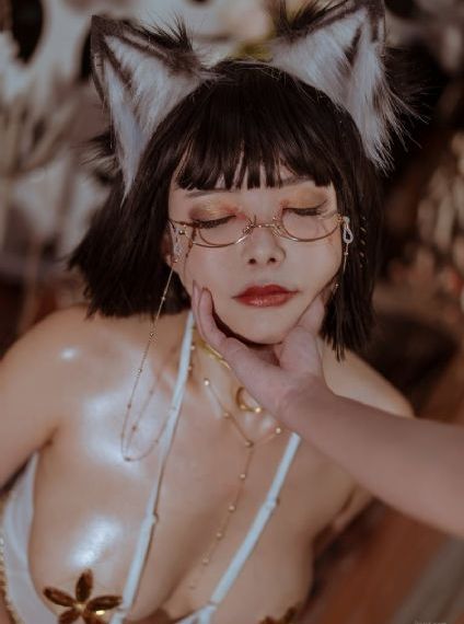 亚洲aⅴ成人网_BD英语免费在线观看