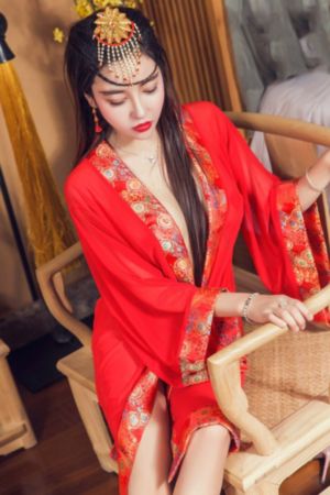 天天摸日日摸爽爽狠狠97_720免费观看超清