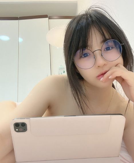 亚洲最大综合丁香五月天_BD高清完整电影